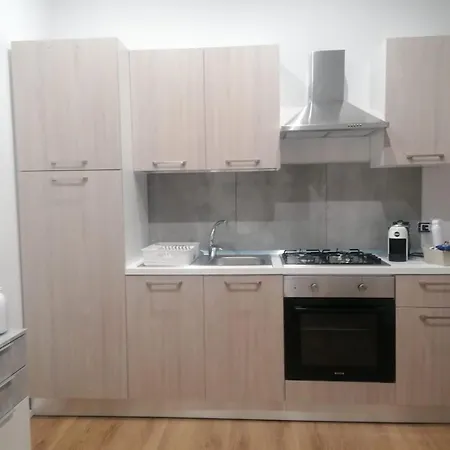 Urban House Apartment